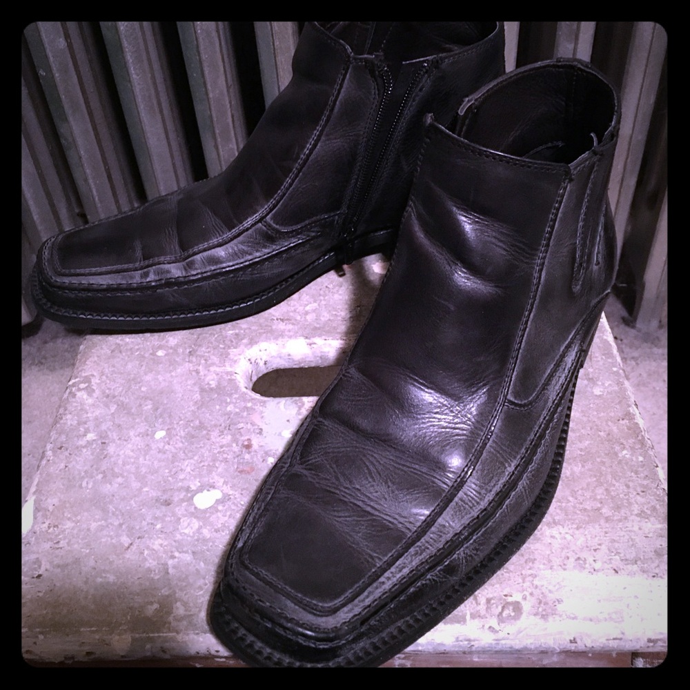 Bostonian Clarks Ankle Chelsea boots EUC